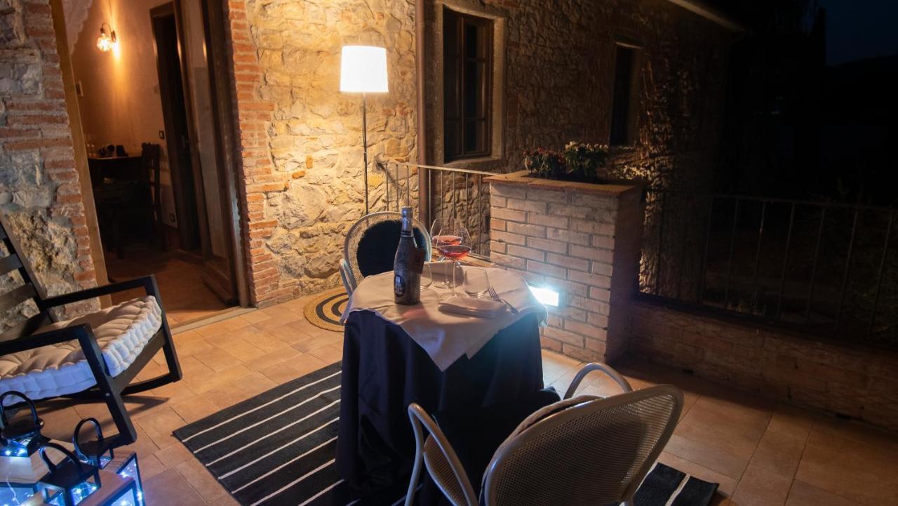I Salici Agriturismo Badia Agnano Eksteriør billede