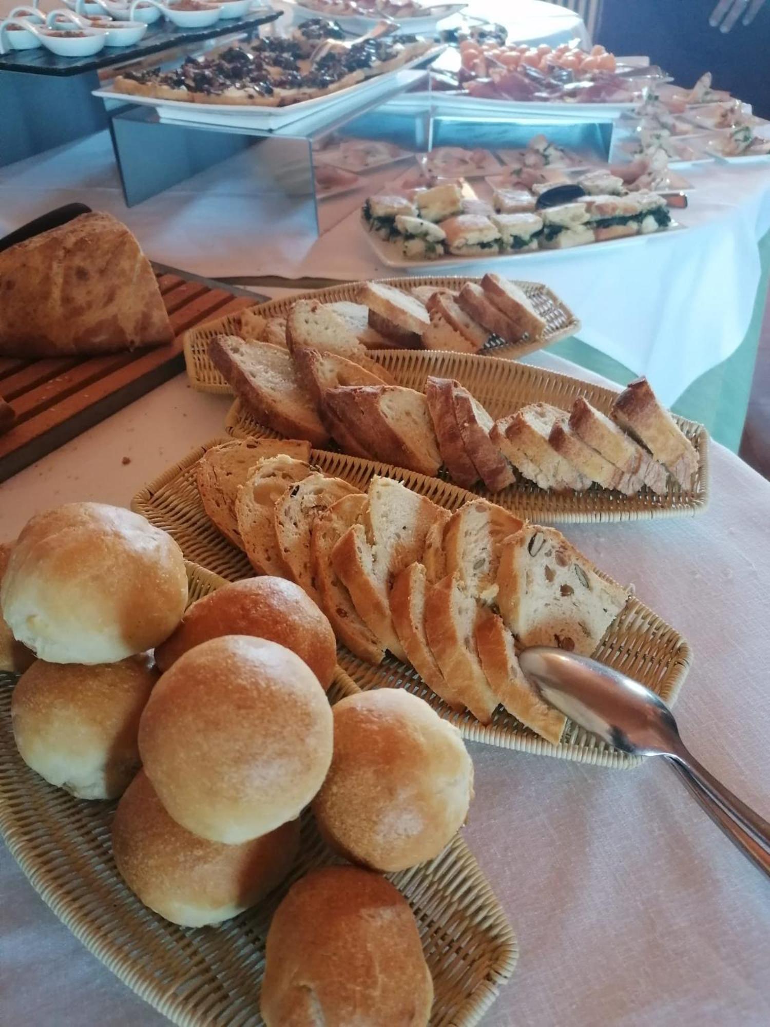 I Salici Agriturismo Badia Agnano Eksteriør billede