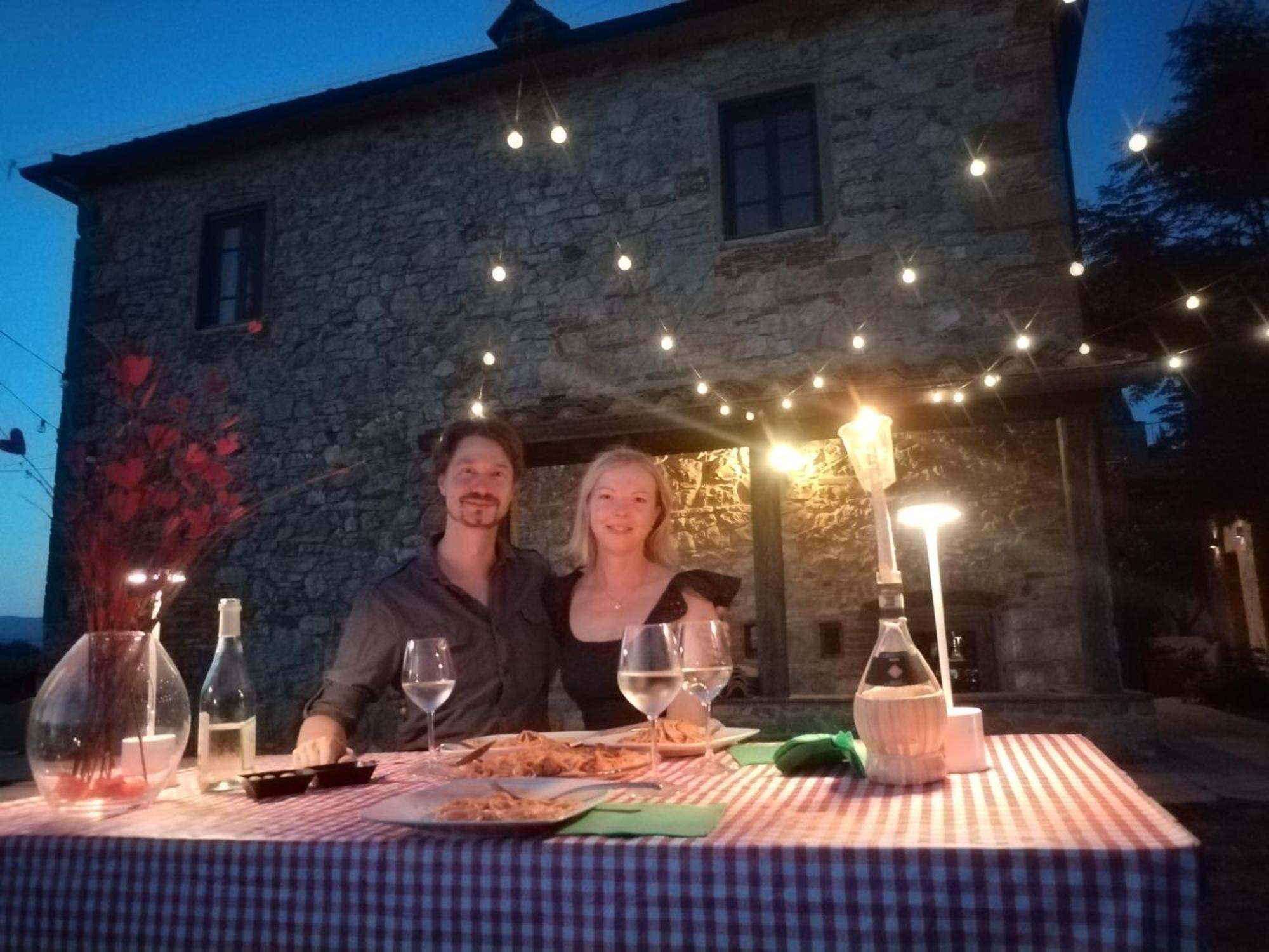 I Salici Agriturismo Badia Agnano Eksteriør billede